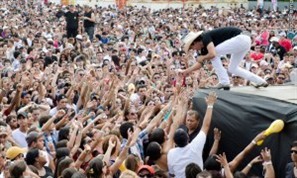 Show Solidário da Maringá FM deve reunir 30 mil pessoas neste domingo no Parque de Exposições